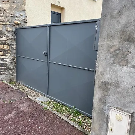 Agreable Maison De A Sur Eure *