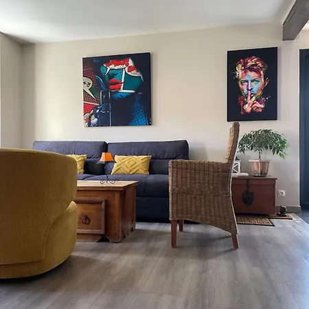 Agreable Maison De A Sur Eure *